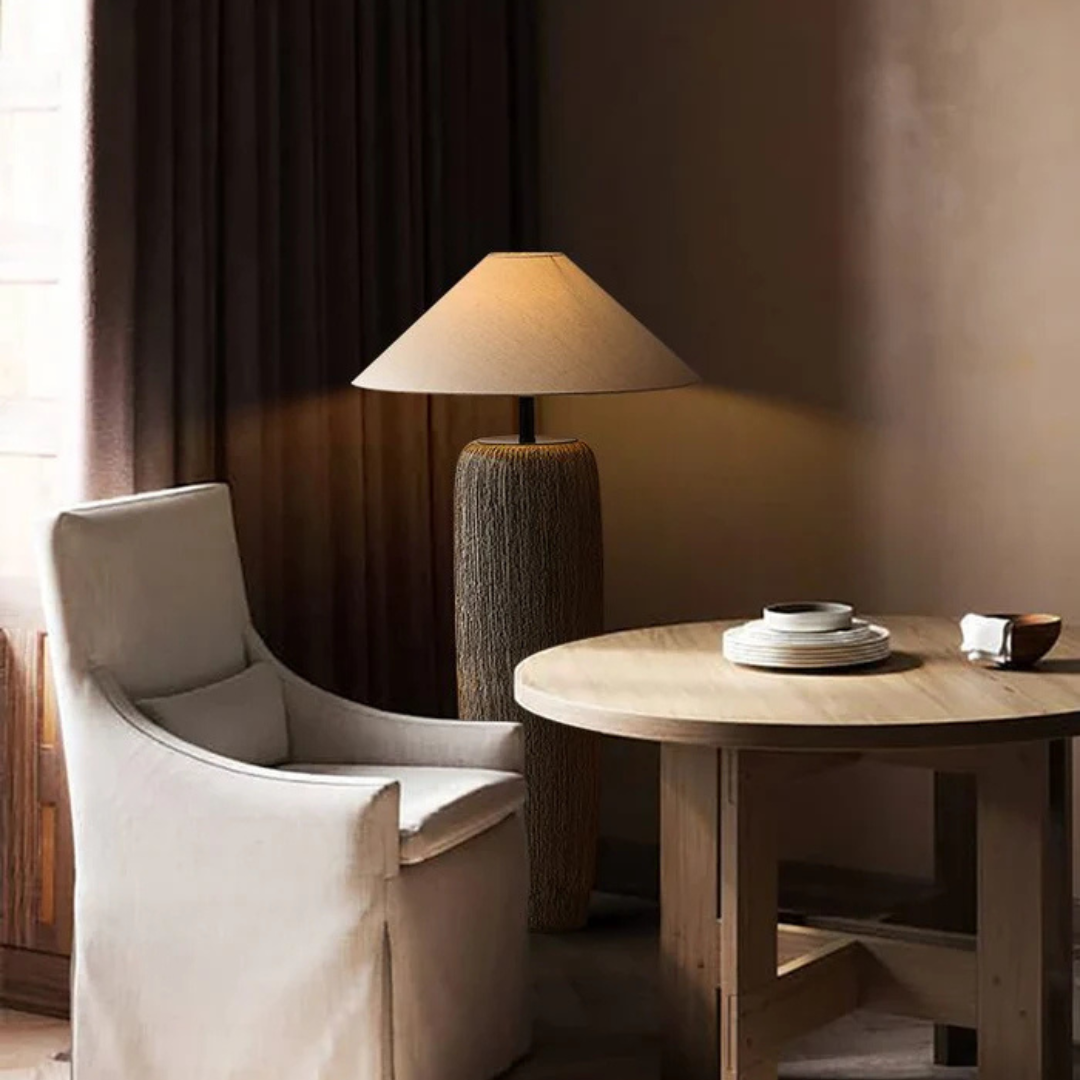 Aldercrest åldrat trägolv golvlampa för mysiga vardagsrum