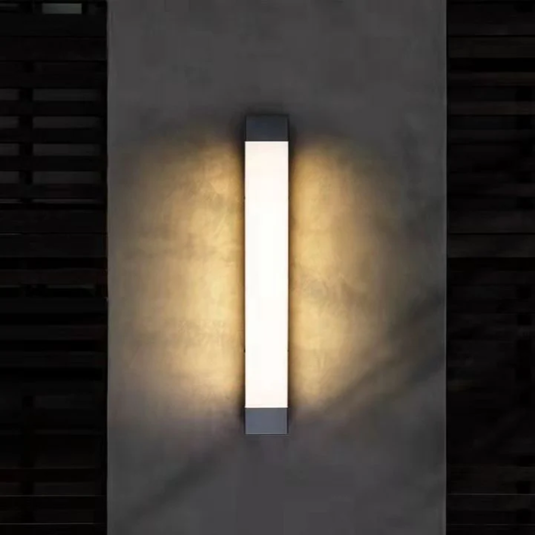Valaro Luxury Linear Outdoor Wall Lamp With LED Light