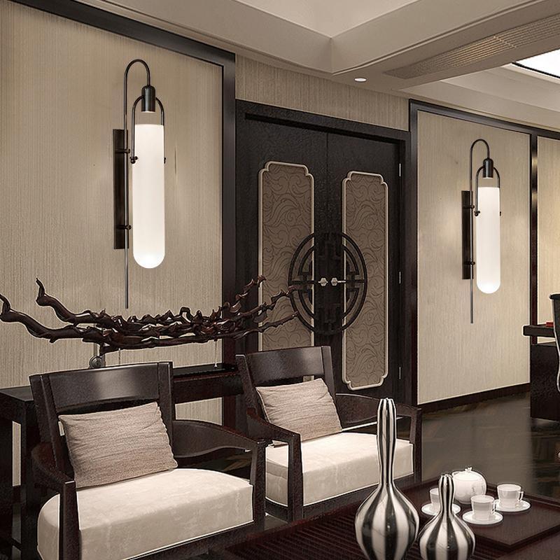 Rookcraft-seinävalaisin teollisella lasilla ja metallikehyksellä