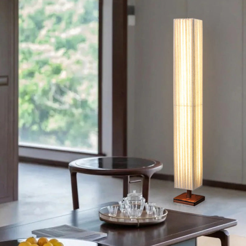 Kijiro Walnussstoff LED Stehlampe im japanischen Stil | Deretia