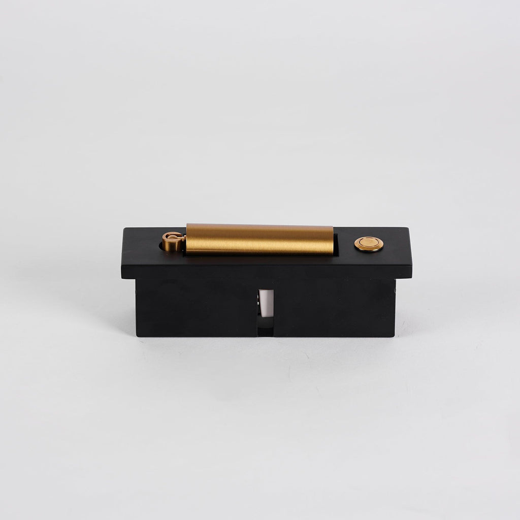 Wbudowany kinkiet nocny do czytania i przytulnej atmosfery