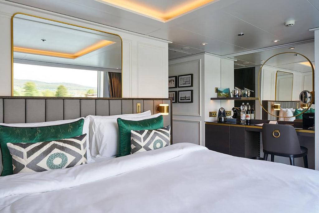 Wbudowany kinkiet nocny do czytania i przytulnej atmosfery