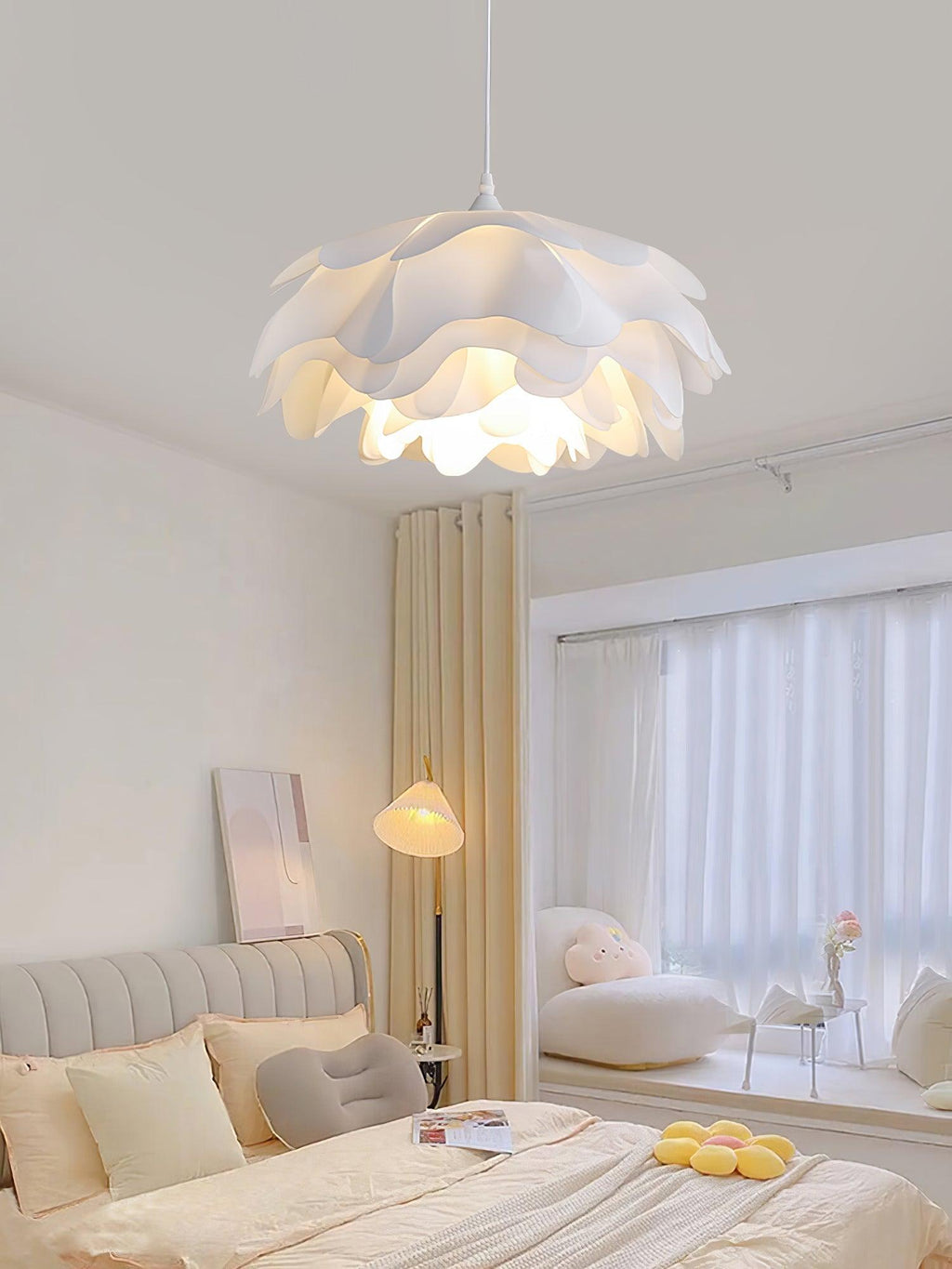 White Flower Pendant Lamp With Delicate Petal Style Diffused Light