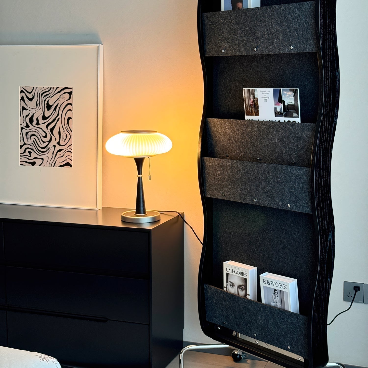 Nivara Mushroom Table Lamp Modern Minimalist Style