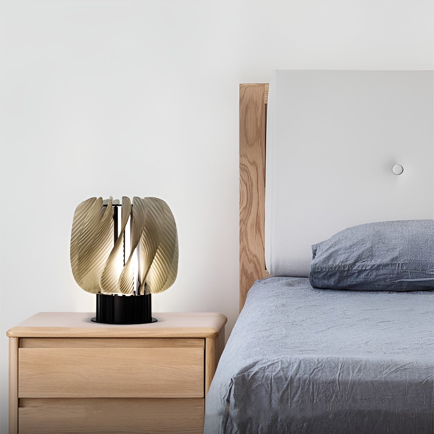 Vesari | Modern Minimalist LED Table Lamp, Black Base