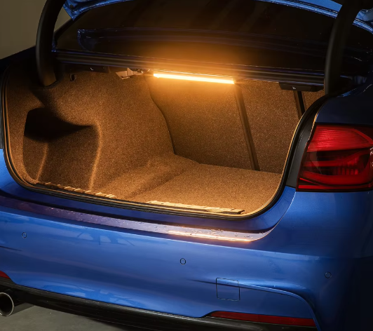 LumaSense | Bewegungsmelder LED Nachtlicht, USB wiederaufladbare kabellose Lampe für Küche, Kleiderschrank, Treppen | Deretia