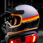 خوذة دراجة نارية كاملة الوجه من أيرونوفا بألياف الكربون، معتمدة من وزارة النقل الأمريكية ومنظمة الاقتصاد الأوروبي